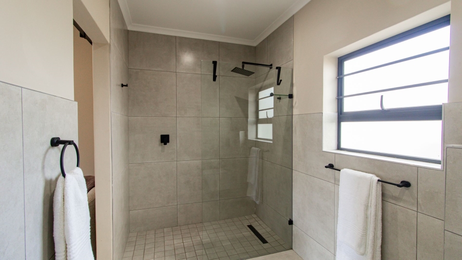 9 Bedroom Property for Sale in Long Acres Country Estate Western Cape